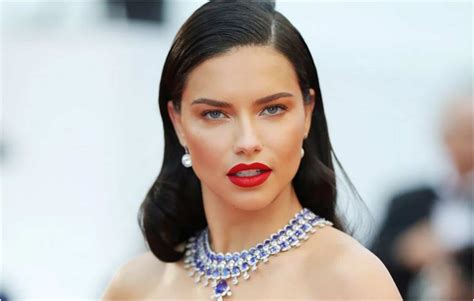 adriana lima size|Adriana Lima Biography, Age, Wiki, Height, Weight, .